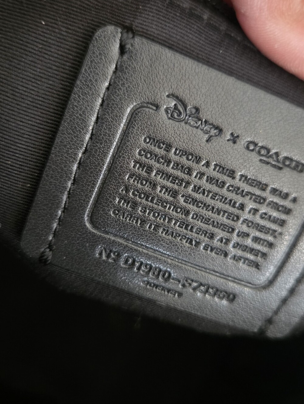 Coach X DISNEY Collab Limited Edition Snow White City Zip Tote Signature Canvas - Picture 11 of 16